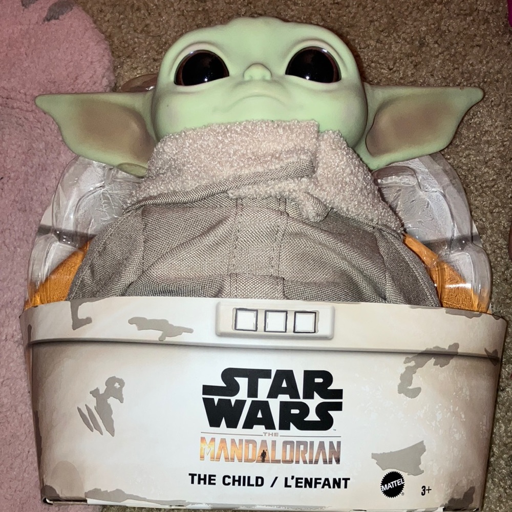 STAR WARS - The Mandalorian The Child Life Like Life Size Doll NWT